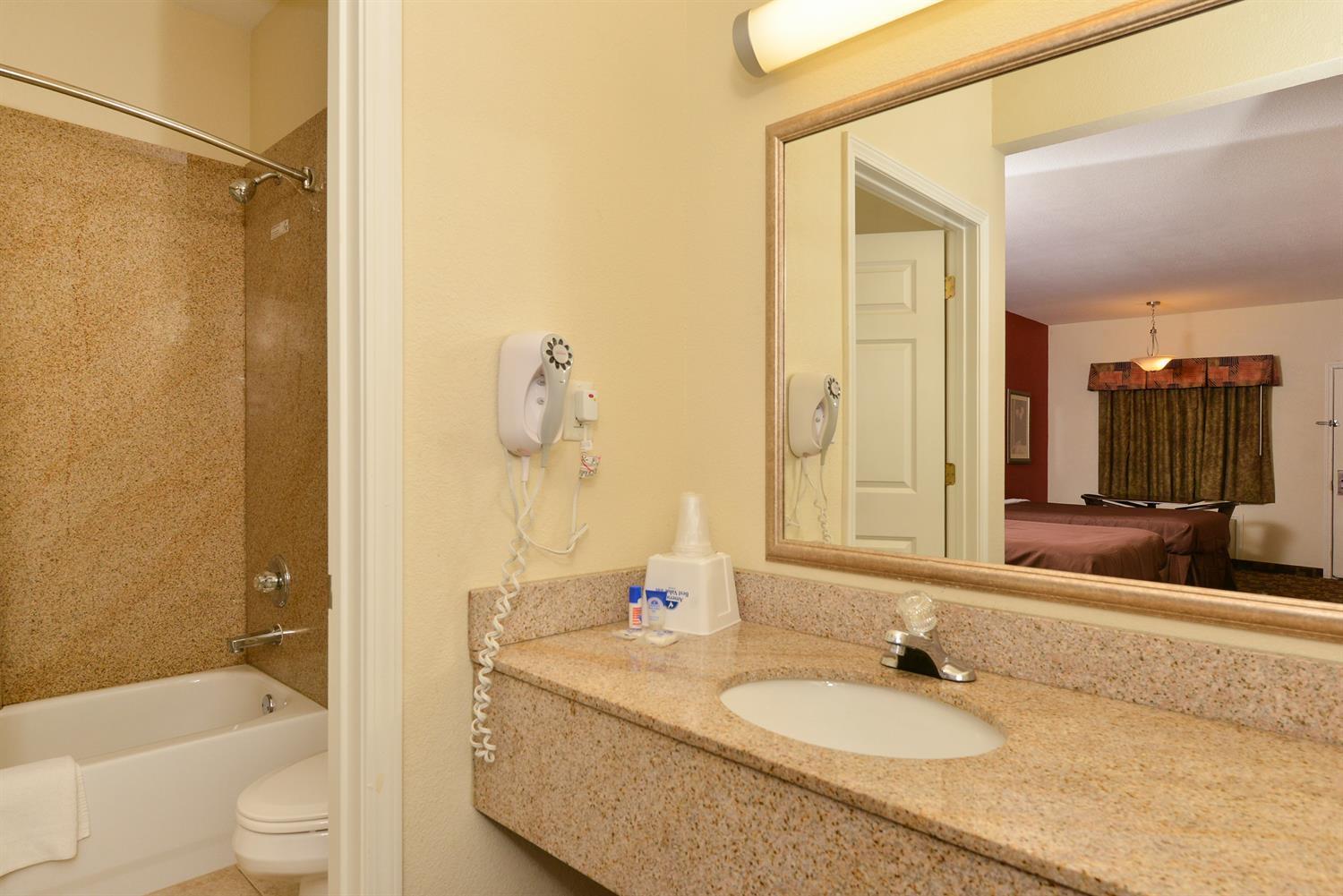 Americas Best Value Inn Byhalia Exterior foto